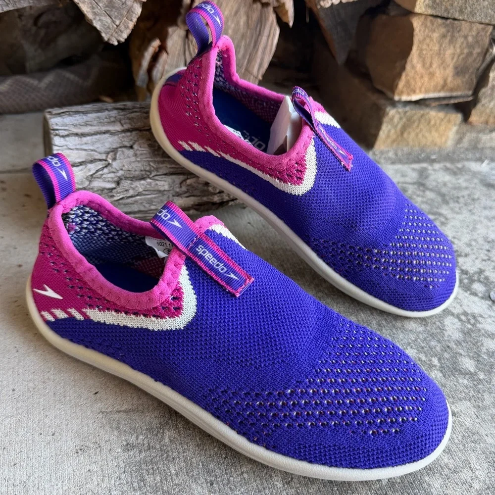 Speedo Junior Surf Strider Kids Water Shoes in Purple and Pink Sz-S (13-1).‎ G